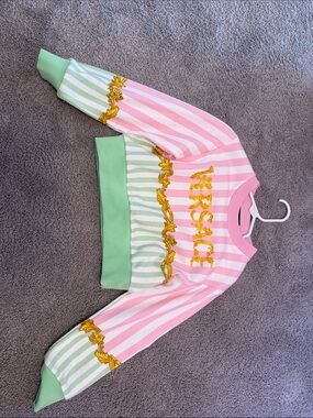 Versace Pink and White Striped Kids Tee with Gold Logo size 6 girls wore once